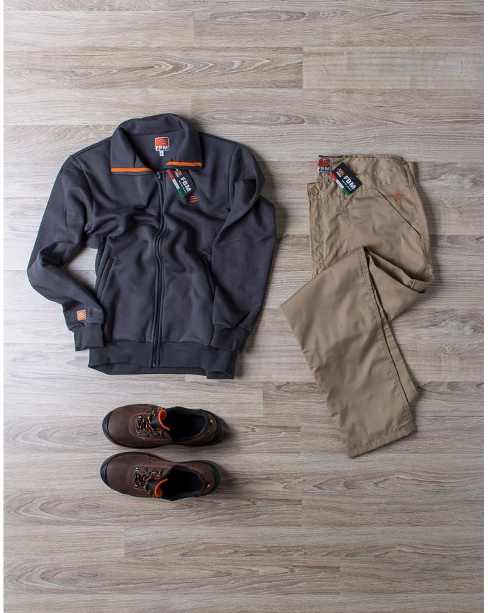 Workwear Sport Outfit